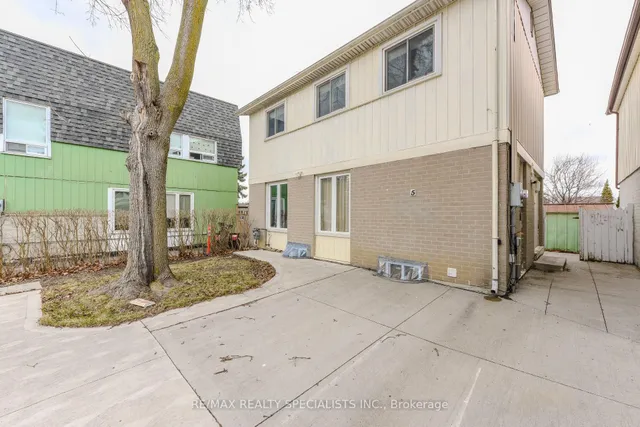 Additional image 38 of 5 Josephine Crt