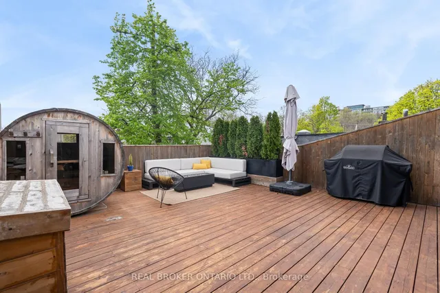 Additional image 42 of 300 Avenue Rd Unit 4