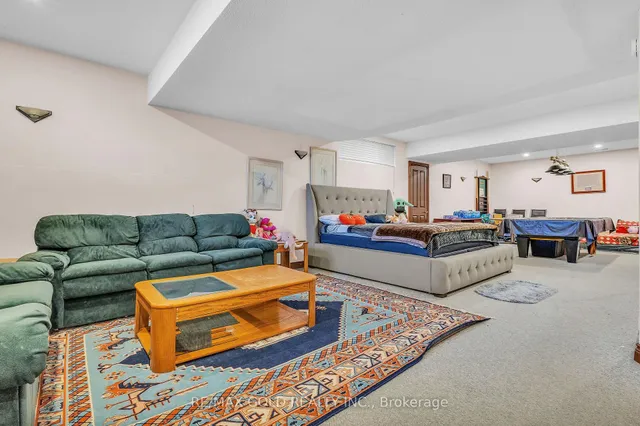 Additional image 38 of 21 Leone Lane
