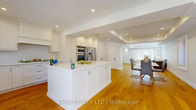 Additional image 17 of 98 Poyntz Ave