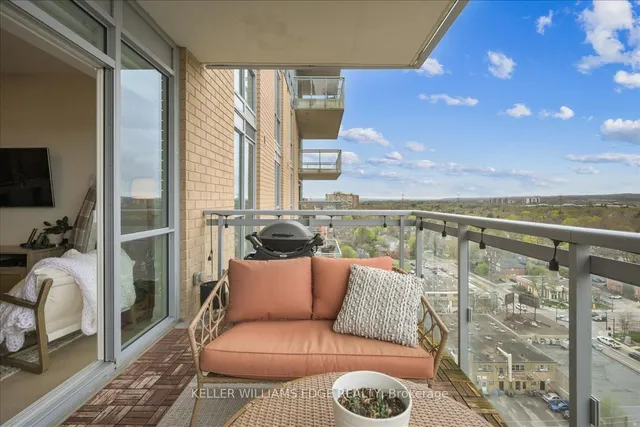 Additional image 32 of 2025 Maria St Unit 1401