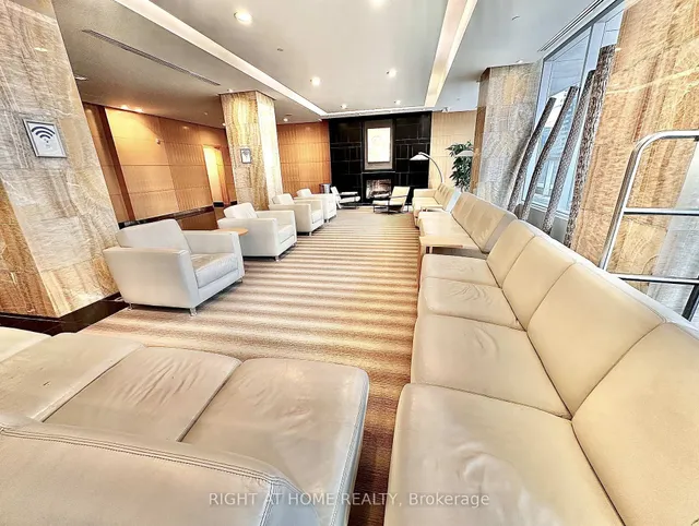 Additional image 37 of 65 Bremner Blvd Unit 5104