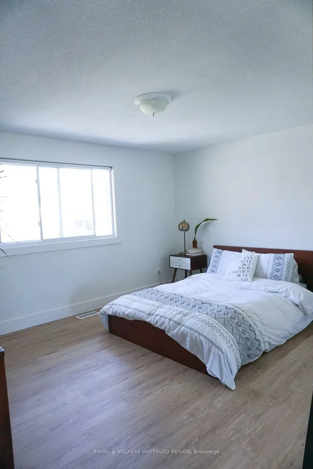 Additional image 11 of 113 Martinglen Cres