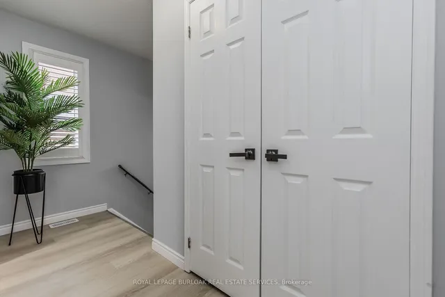 Additional image 10 of 1326 Treeland St