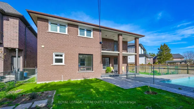 Additional image 30 of 8 Ashall Blvd