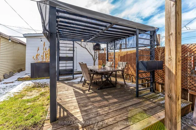 Additional image 7 of 33 Seneca Ave