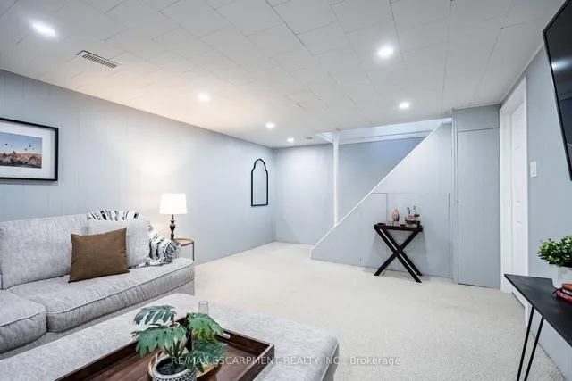 Additional image 35 of 15 Elford Cres