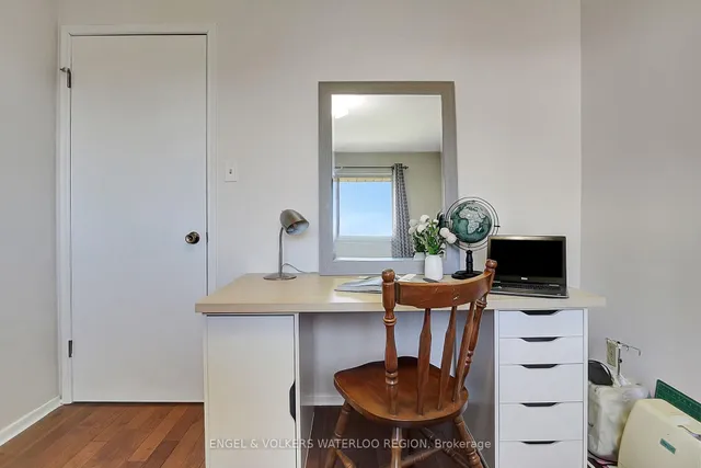 Additional image 26 of 137 Wimbleton Cres