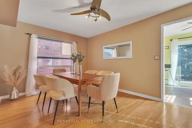 Additional image 15 of 216 Richvale Dr