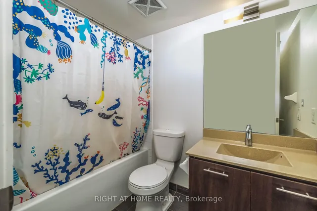 Additional image 20 of 125 Village Green Sq Unit 3703