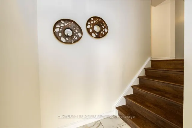 Additional image 6 of 30 Hercules Crt