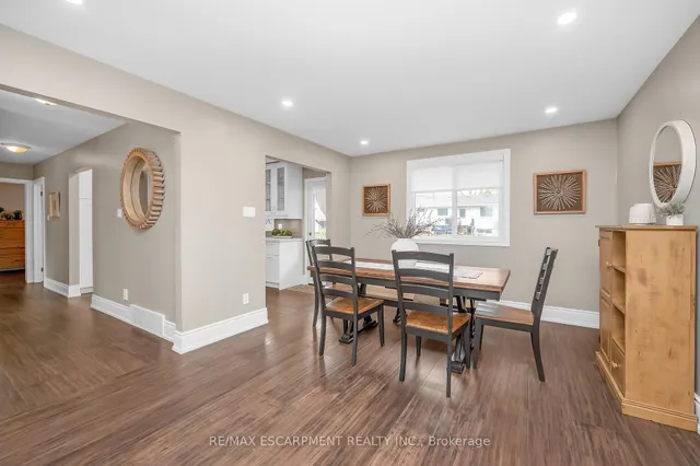 Additional image 18 of 5075 QUEENS Crt