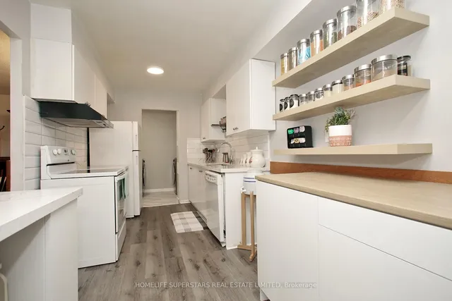 Additional image 3 of 45 Silverstone Dr Unit 307