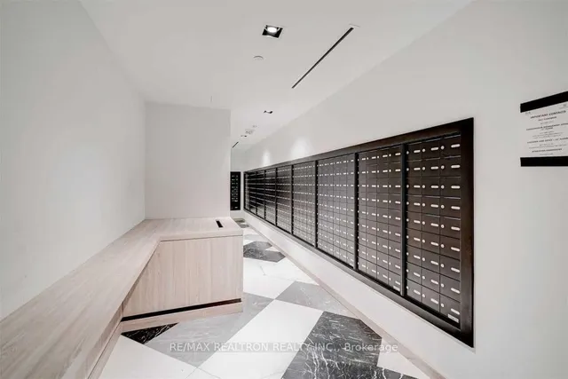 Additional image 16 of 395 Bloor St Unit 4511