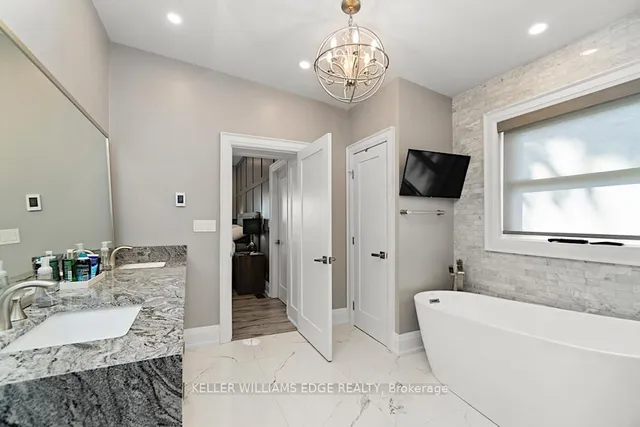 Additional image 22 of 56 Oak Ave