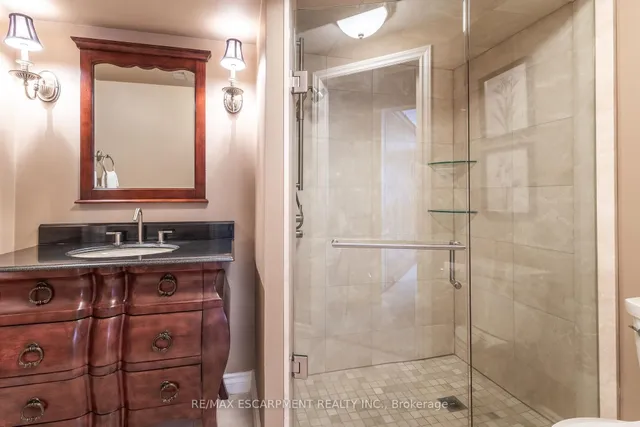 Additional image 27 of 148 Briar Hill Cres