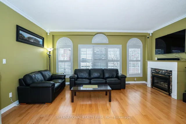 Additional image 3 of 8 Margaret Rose Crt