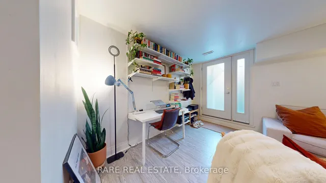 Additional image 26 of 879 Shaw St