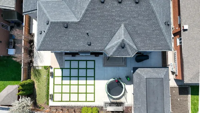 Additional image 49 of 13 Bourdon Ave