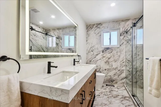 Additional image 8 of 9 Delrosa Crt