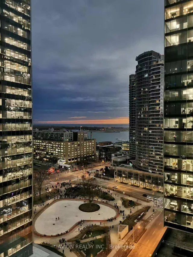 Additional image 19 of 88 Harbour St Unit Unit #1811