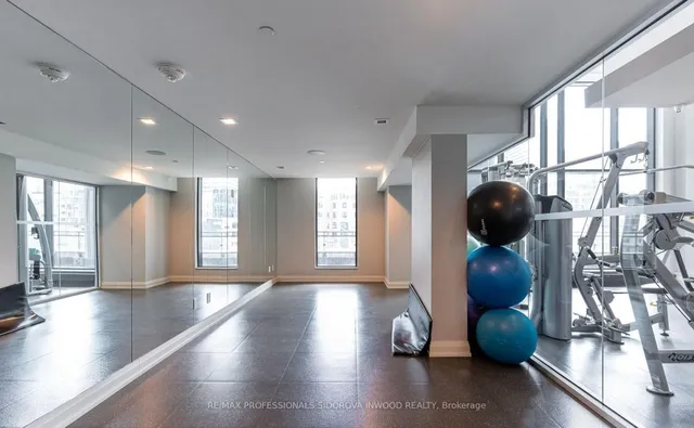 Additional image 30 of 460 Adelaide St Unit 102