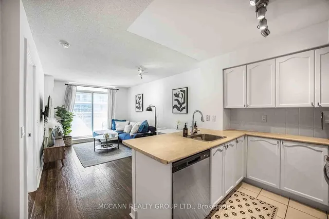 Additional image 3 of 50 Lynn Williams St Unit 304