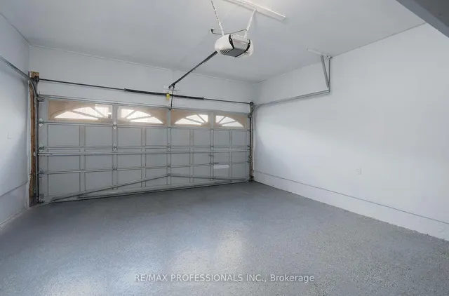 Additional image 26 of 1095 Tupper Dr