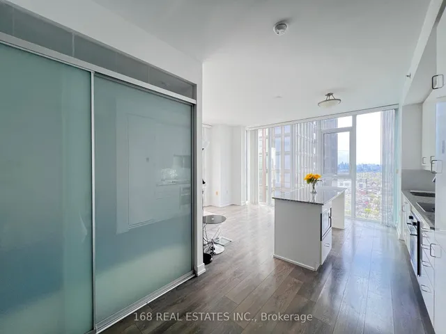 Additional image 5 of 426 University Ave Unit 3503