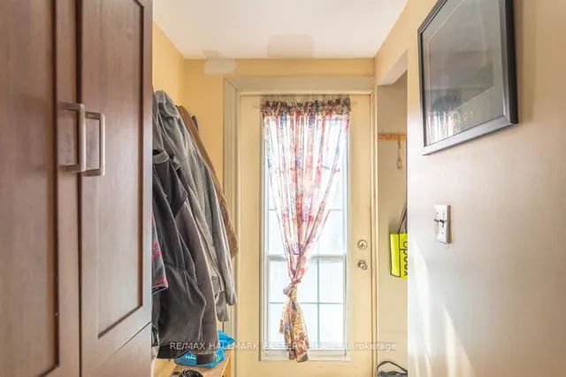 Additional image 14 of 3072 McNaughton Ave