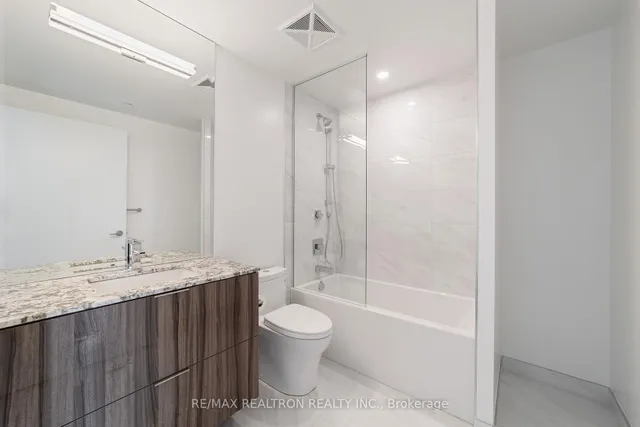 Additional image 10 of 15 Queens Quay Unit 2209