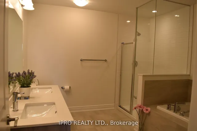 Additional image 4 of 102 BERMONDSEY Way