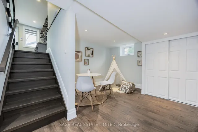 Additional image 39 of 144 Martin Grove Rd