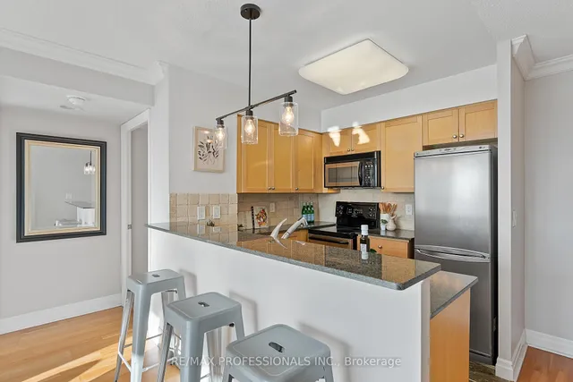 Additional image 10 of 2121 Lake Shore Blvd Unit 1004