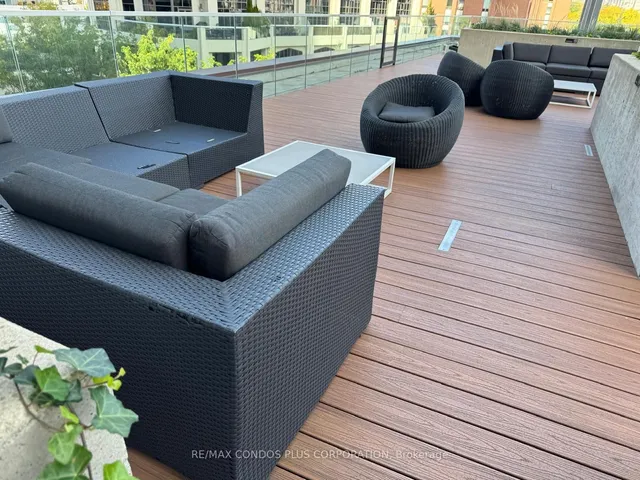 Additional image 23 of 32 Davenport Rd Unit 306