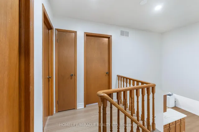 Additional image 40 of 4 Greendowns Dr