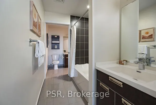 Additional image 17 of 28 Ted Rogers Way Unit 2007