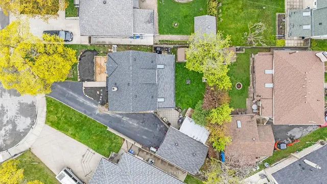 Additional image 41 of 13 Ratcliffe Crt