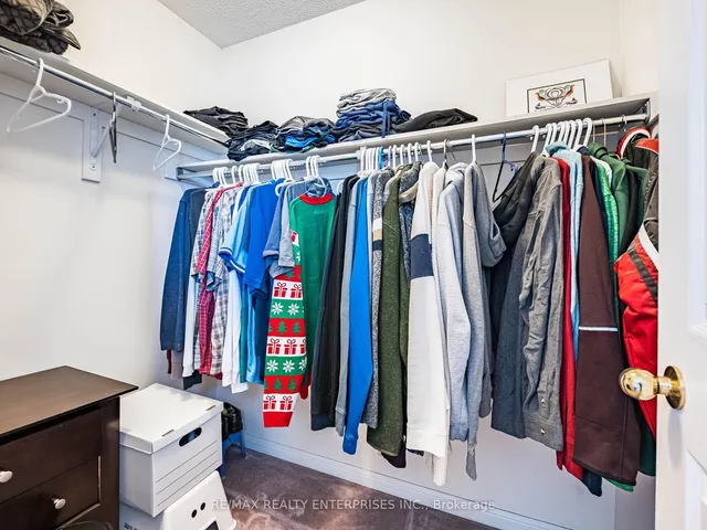 Additional image 26 of 256 Sherwood Rd