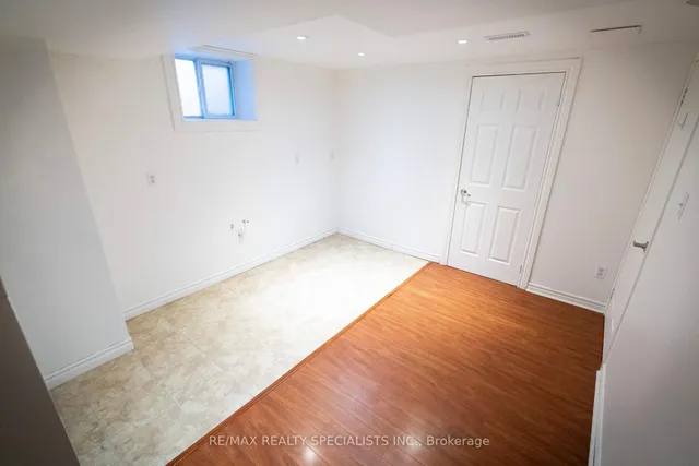 Additional image 34 of 11 Foxmere Rd