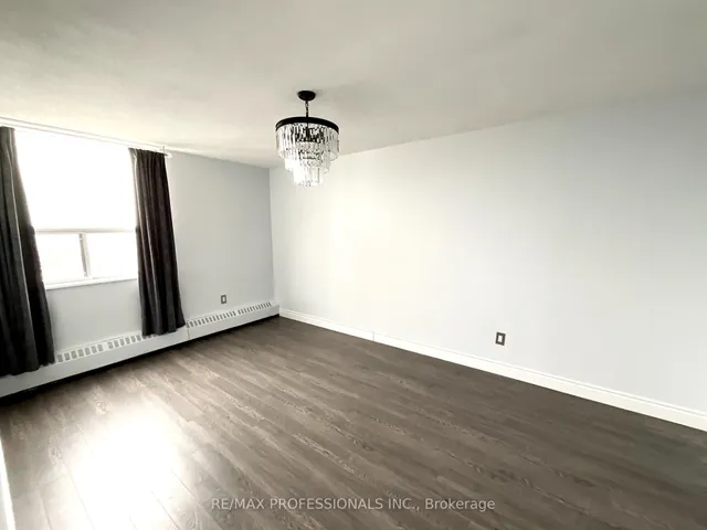 Additional image 21 of 551 The West Mall N/A Unit 1622