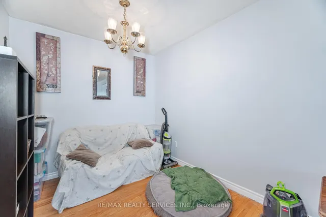Additional image 9 of 25 Edenridge Dr