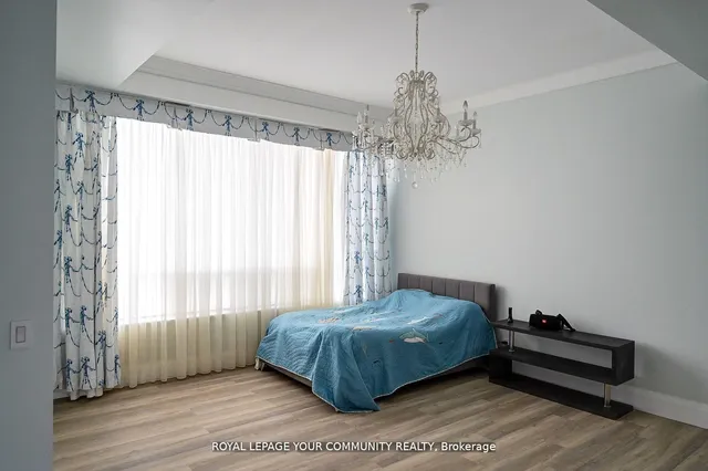 Additional image 27 of 21 Balmuto St Unit Ph 35