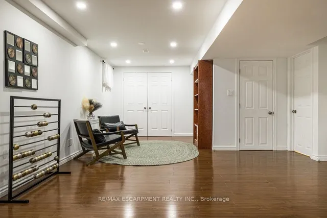 Additional image 44 of 135 ARROWHEAD Dr