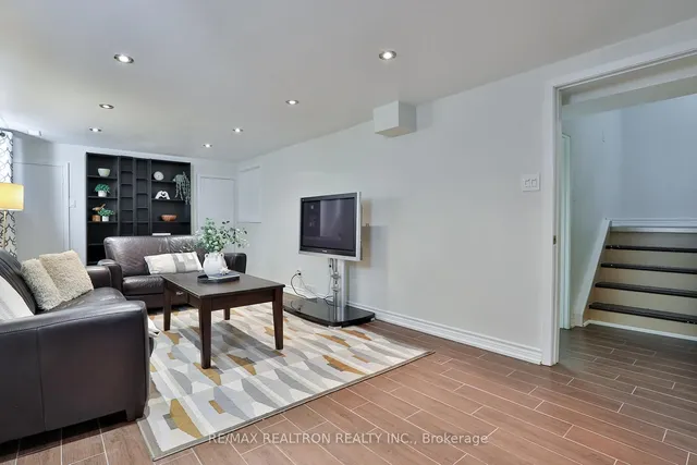 Additional image 21 of 57 Clydesdale Dr