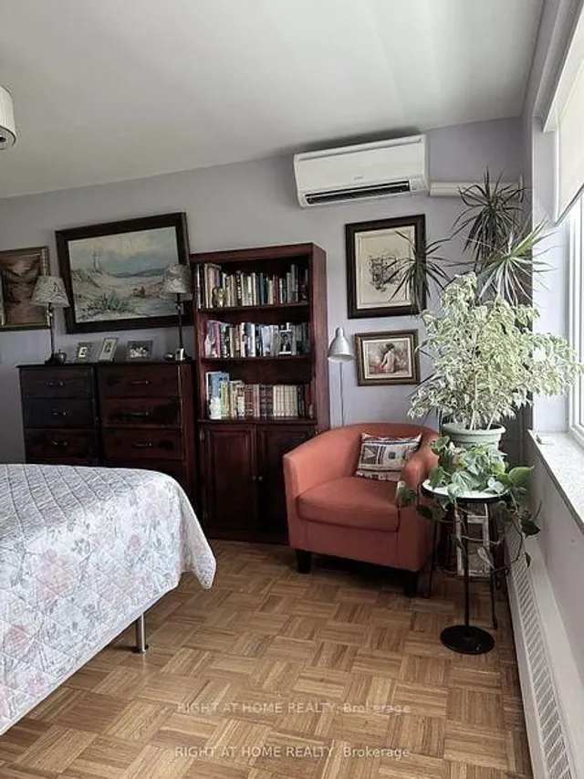 Additional image 19 of 346 The West Mall N/A Unit 603