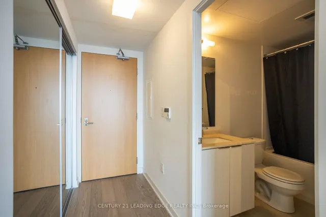 Additional image 9 of 11 Wellesley St Unit 3912