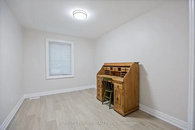 Additional image 24 of 71 Hagar Ave