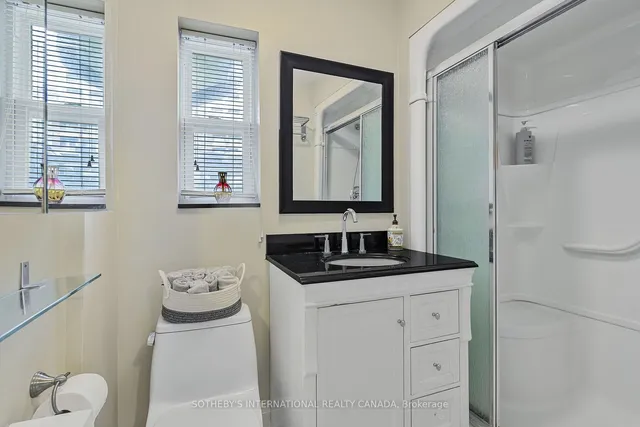 Additional image 36 of 12 Belsize Dr