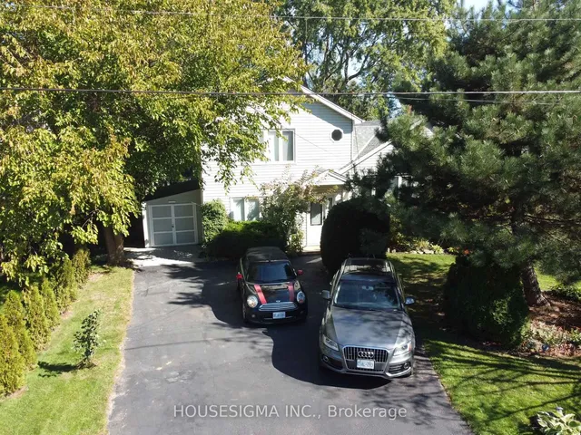 899 Hazel St